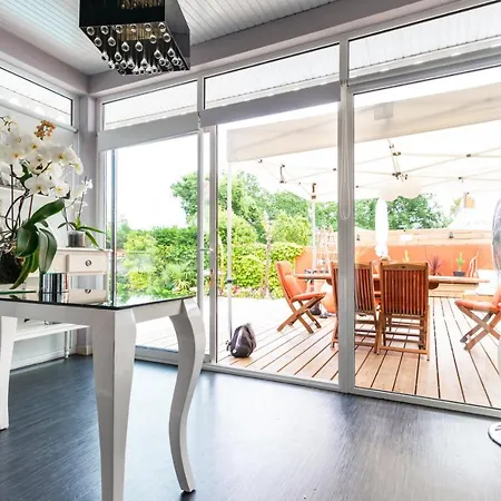 فيلة Frenchyhomes☆Villapiscine☆Plage☆Parc Loisir غوجان-ميستراس